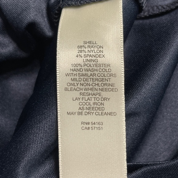 Eliza J Charisma Sleeveless Lace Knit Sheath Dress Navy Size 6 - Picture 8 of 8